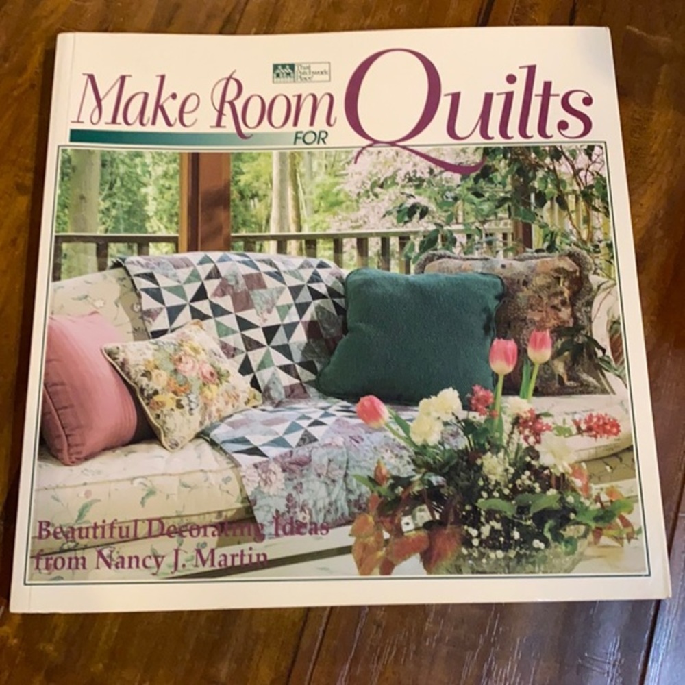 Make Room For Quilts‎ By Martin, Nancy J. Large book